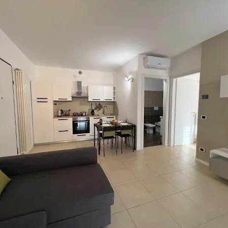 Alexandra's Sunset Apartment Domaso